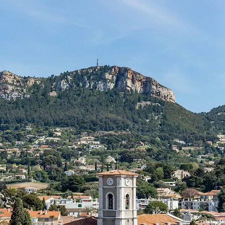 Un Balcon Sur La Mer Cassis